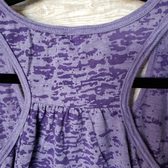 Workout tank top - Picture 7 of 10